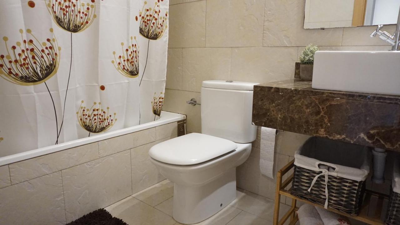 Encantador Apartamento Familiar 4 Px Con Terraza, Parking Y Wi-Fi En Llança מראה חיצוני תמונה